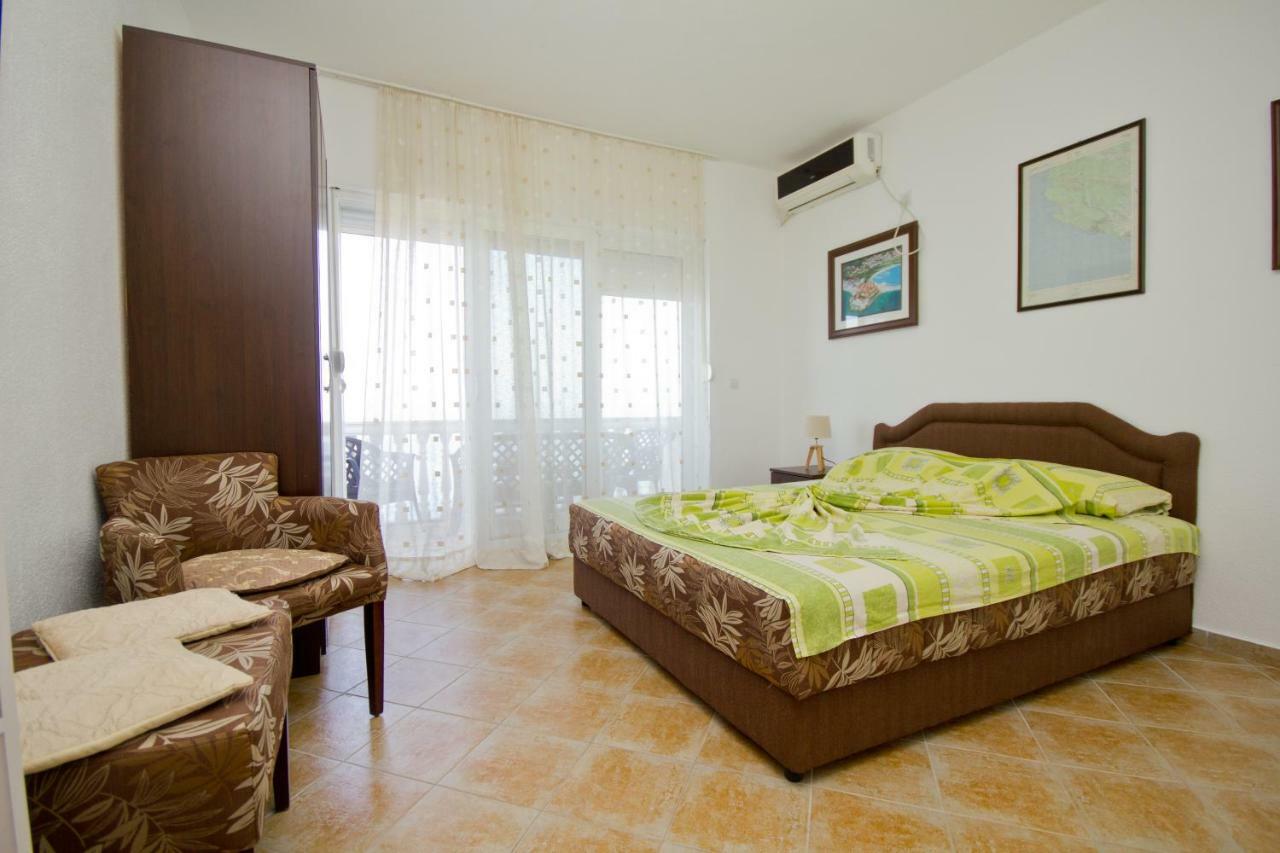 Apartments Dora โดบราวอดา ภายนอก รูปภาพ