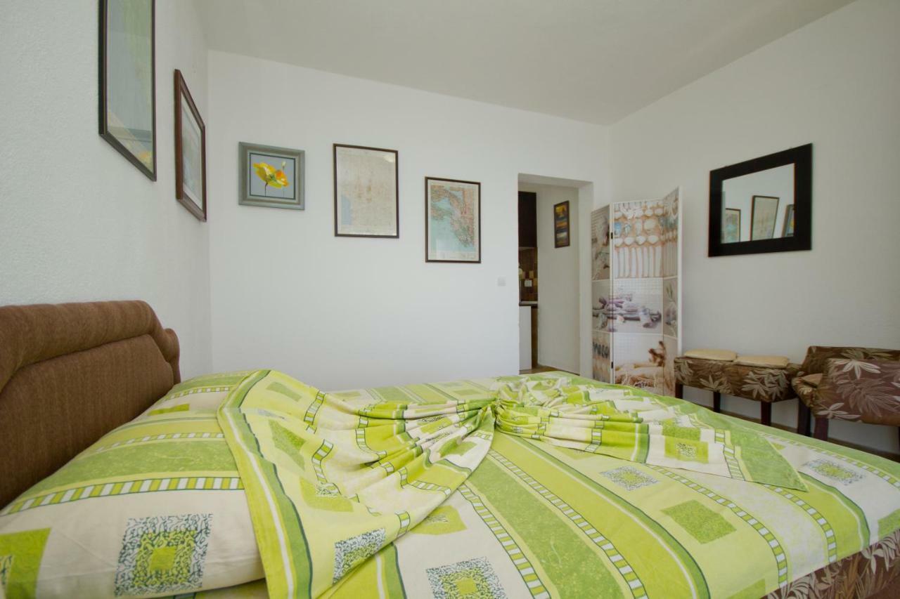 Apartments Dora โดบราวอดา ภายนอก รูปภาพ
