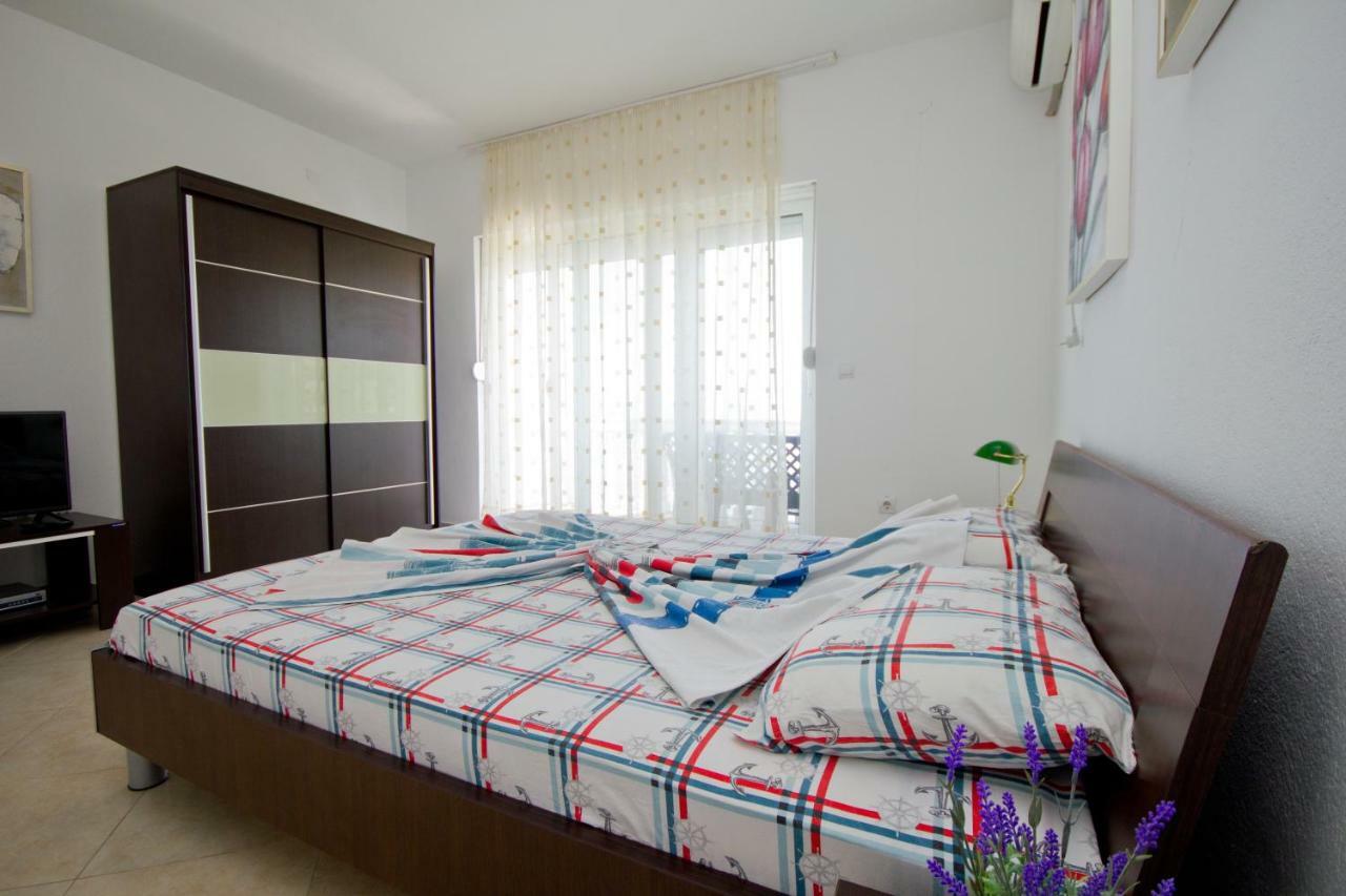 Apartments Dora โดบราวอดา ภายนอก รูปภาพ