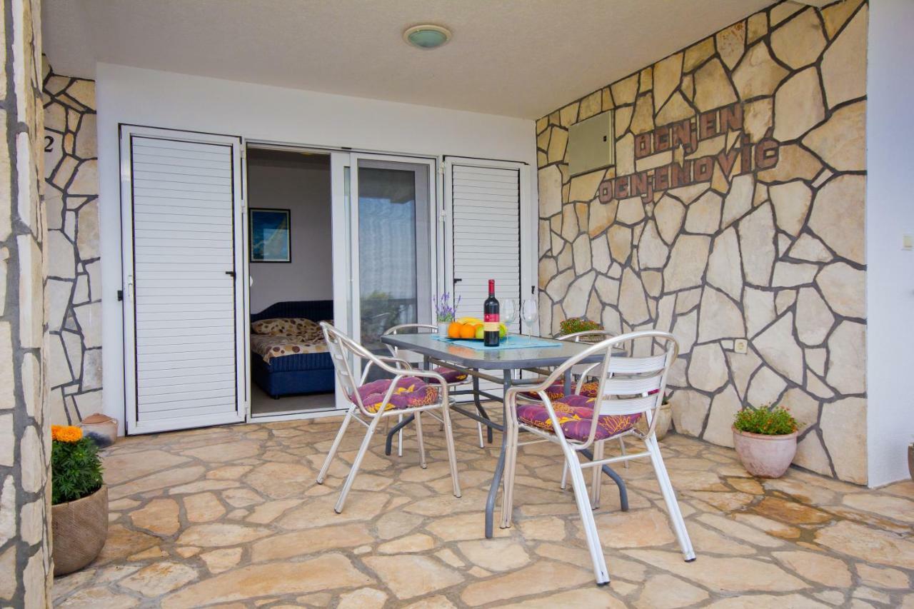 Apartments Dora โดบราวอดา ภายนอก รูปภาพ