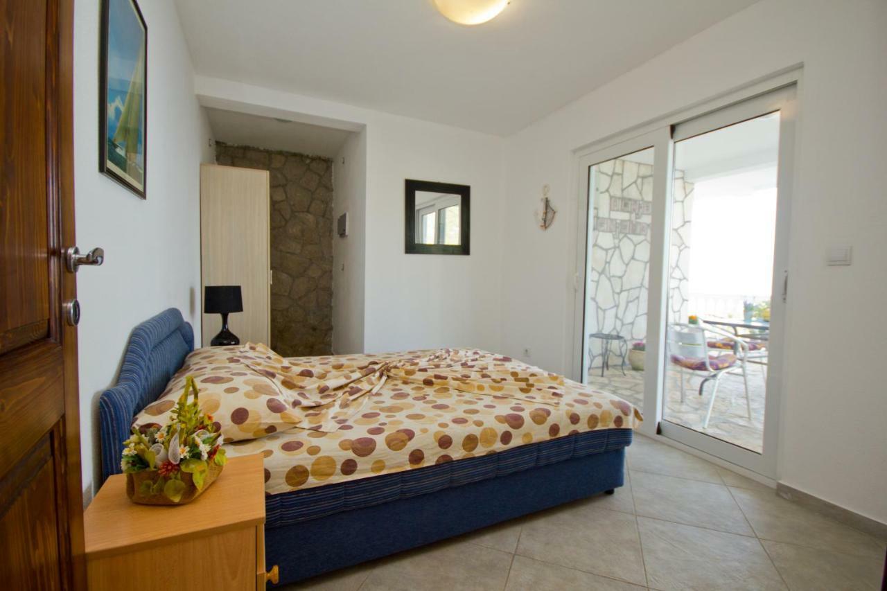 Apartments Dora โดบราวอดา ภายนอก รูปภาพ